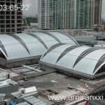 Применение поликарбоната в строительстве. Накрытие крыши поликарбонатом.