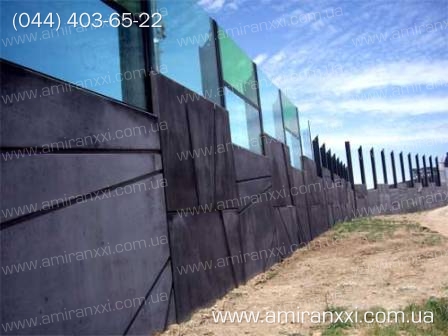 Применение монолитного поликарбоната в строительстве. Шумобарьер из поликарбоната.