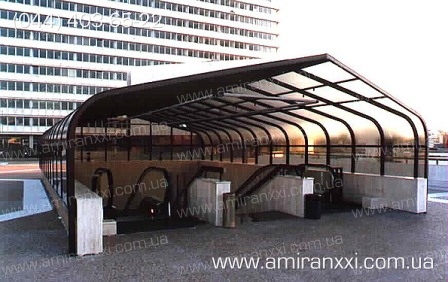 Применение монолитного поликарбоната в строительстве. Переход из поликарбоната.