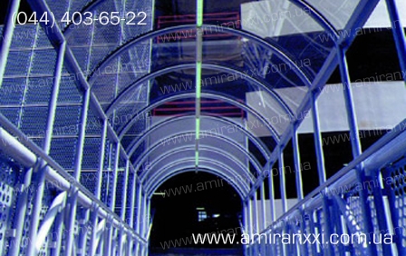 Применение монолитного поликарбоната в строительстве. Переход из поликарбоната.