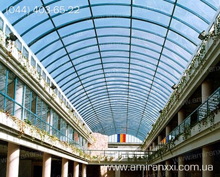 Применение монолитного поликарбоната в строительстве. Крыша из поликарбоната.