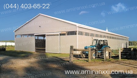 Применение профилированный поликарбоната в строительстве. Свинарник из поликарбоната.