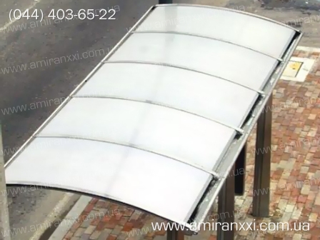 Применение монолитный поликарбоната в строительстве. Остановка из поликарбоната.