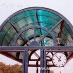 Применение монолитный поликарбоната в строительстве. Остановка из поликарбоната.