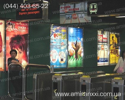 Применение монолитный поликарбоната в строительстве. Поликарбонат в рекламе.