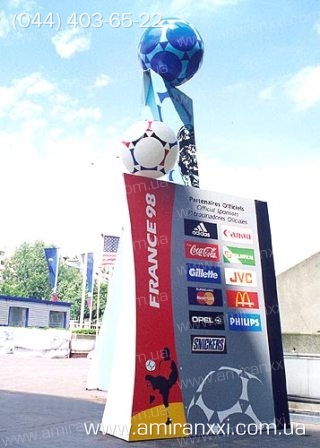 Застосування монолітного полікарбонату у будівництві. Полікарбонат у рекламі.